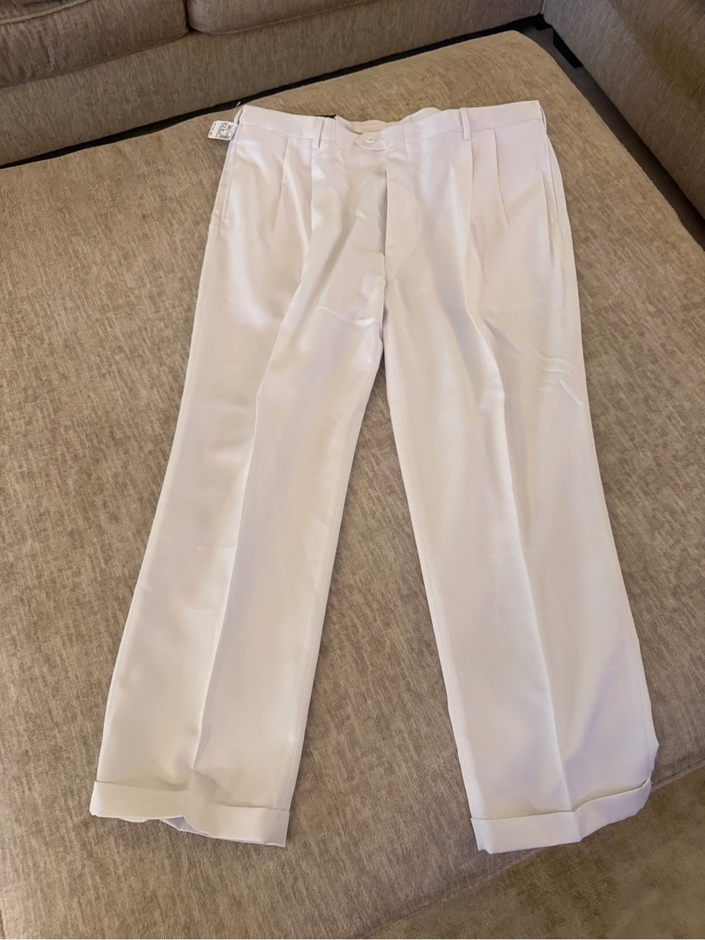 David Ledbetter Collection Men's Golf White Pleated Dress Pants